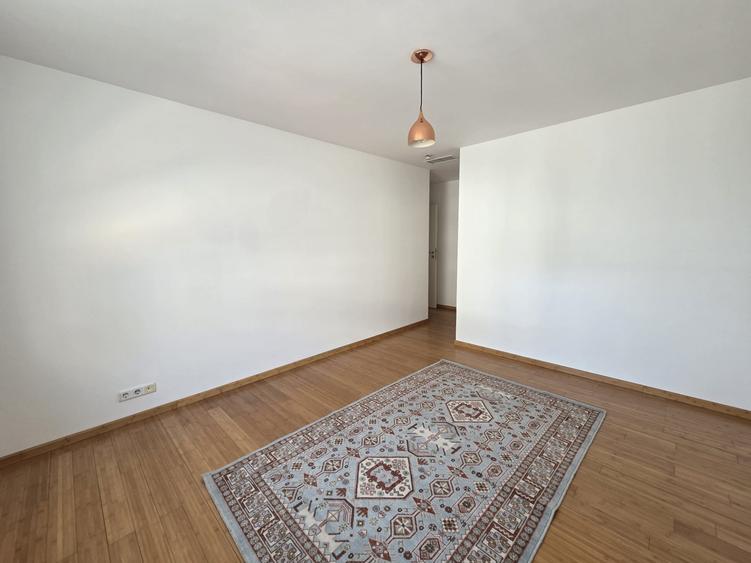 Apartament luminos si spatios, in zona Dorobanti, pretabil birou/rezidenta