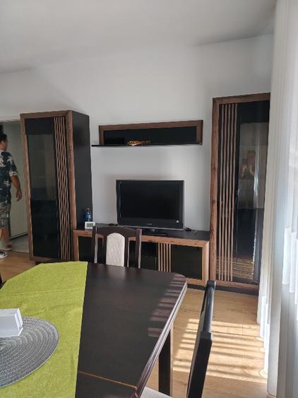 Vând apartament doua camere