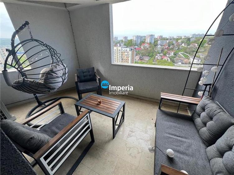 Apartament 4 cam, open space, supr 93 mp, zona Tatarasi - 2 Baieti