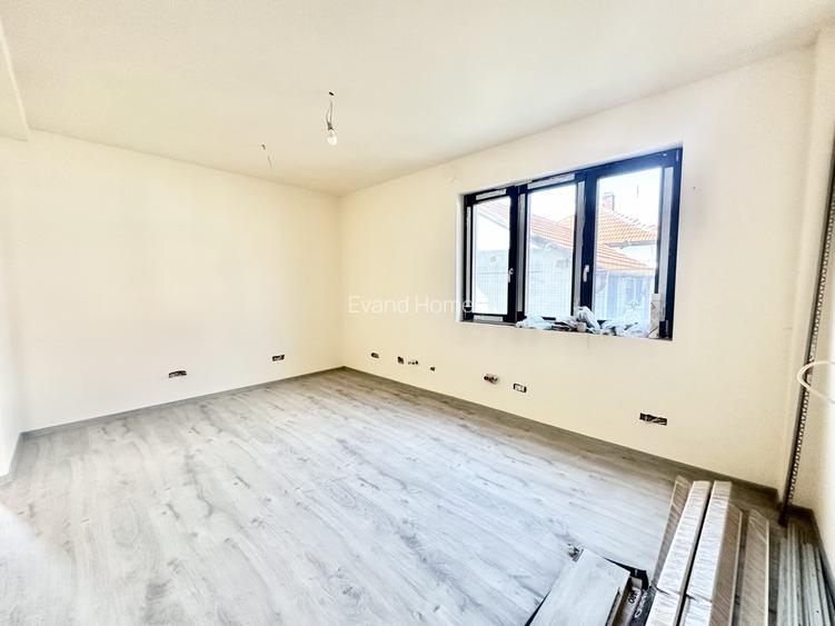 Comision 0%- Duplex cu 4 camere si anexa de 40 mp in  centrul Mosnitei Noi - 8