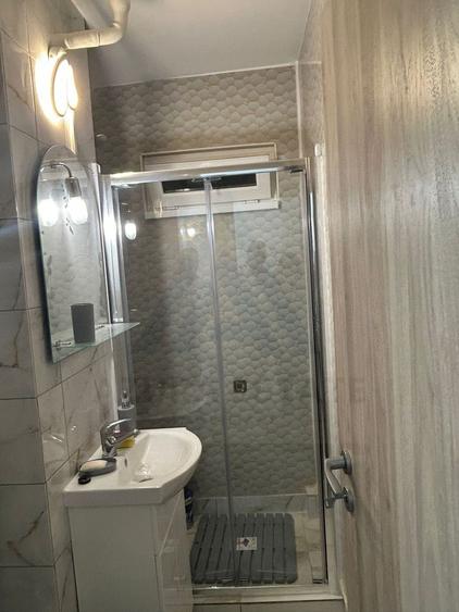 Apartament 2 camere 40 mp utili etajul 1 Zona Cedonia