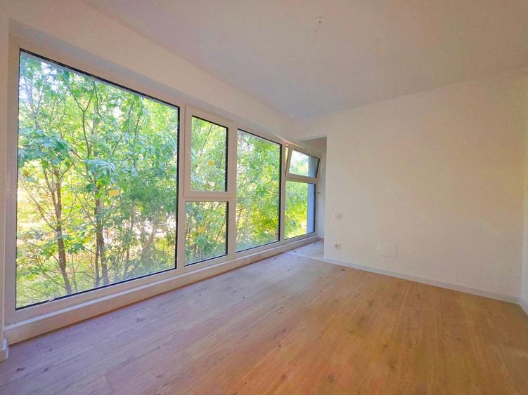 Sp. Unirii /N.Grigorescu| 3 Camere Decomandat |3 Băi |2 Locuri parcare