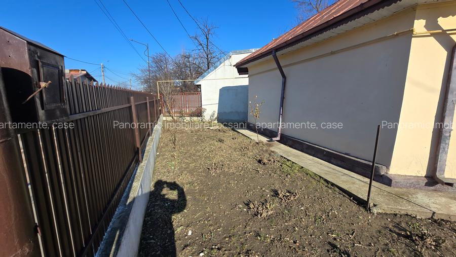Casa de vanzare Focsani, strada Odobesti - 18