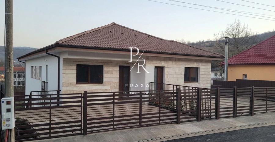 Duplex 4 camere, 120 mp, 300 mp teren, parcare, zona Tauti!