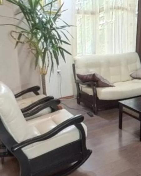 Vilă, Pensiune. 11 camere. Langă plajă. Mamaia nord. Str D14 Nr.7A. Năvodari.