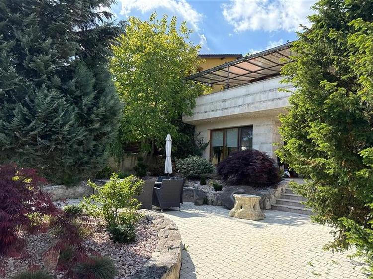 Casa individuala situata in cartierul Manastur!