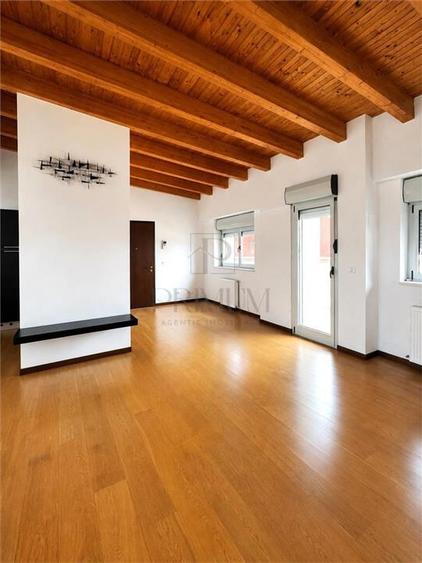 TORONTALULUI - PENTHOUSE - LIFT - 3 CAMERE - 2 BAI - TERASA 36MP - CLIMA - RULOU