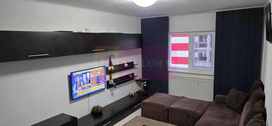 Apartament cu 2 camere de vânzare în Câmpina, zonă Central