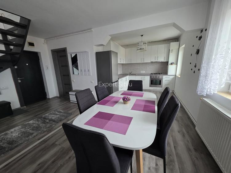 Apartament 3 camere decomandat, recent renovat – zona Vasile Aaron - 2