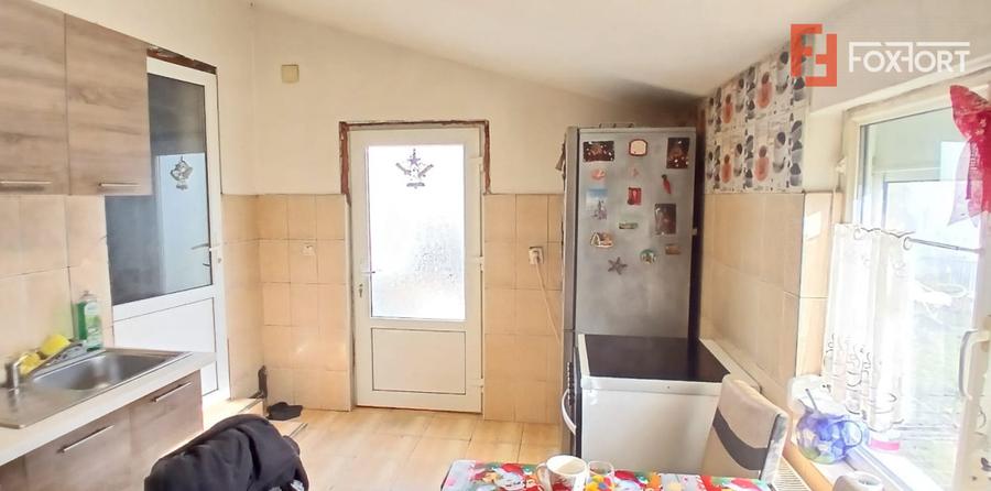 Casa individuala cu 5 camere P+M in Sanmihaiu Roman