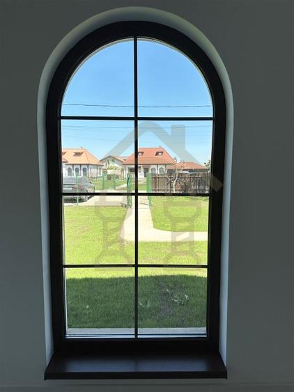 ULTIMA Vila Magia Vlasiei, LANGA PADURE