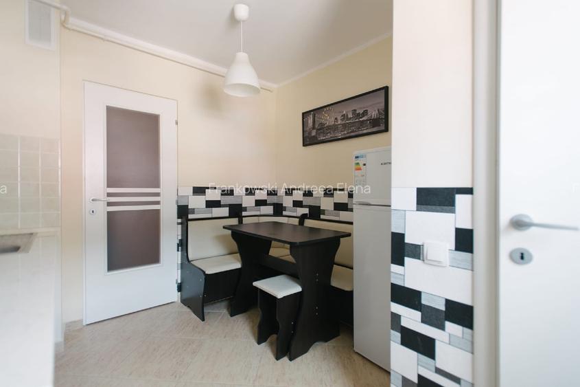 Apartament 2 camere de închiriat Răcădău | Vedere pădure | Etaj 5/8 | Lift | Par - 4