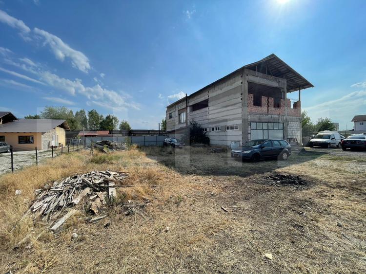 Spațiu industrial de 147 mp, teren 334 mp – zonă industrială CET