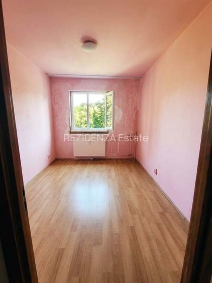 APARTAMENT 3 CAMERE BLOC REABILITAT ZONA LINISTITA GHIRLANDEI - 5