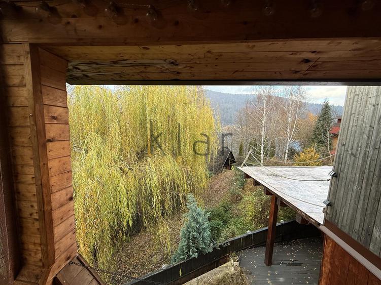 Casa de vacanta cu panorama spre lac