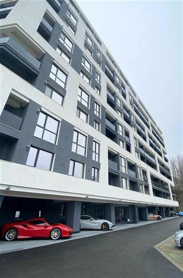 Apartament tip studio in Tatarasi. Intabulat, mobilat, parcare inclusa