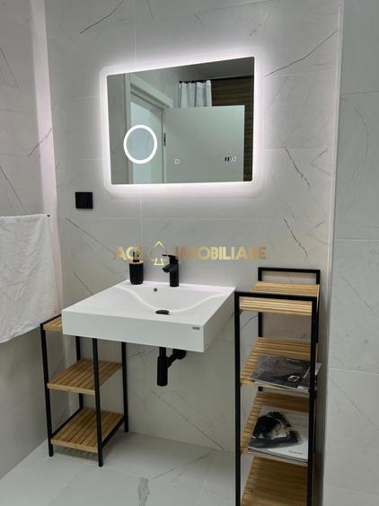 2 Camere de inchiriat | Astorium | Centrala | Parcare | Mobilat