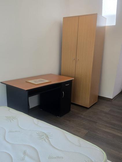 Apartament de inchiriat 3 camere zona Centru-Arcu