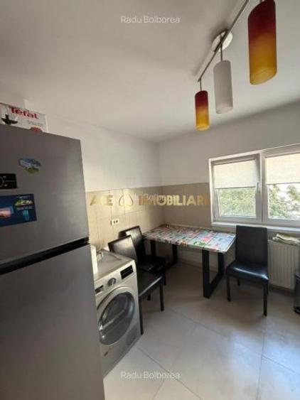2 Camere de inchiriat | Vitan | Mobilat  | Utilat | Metrou | Central |