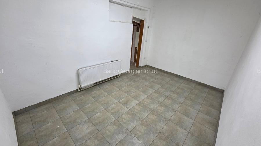 Inchiriez spatiu comercial Rm Sarat, Kogalniceanu, 130mp, 11m vitrina! - 7