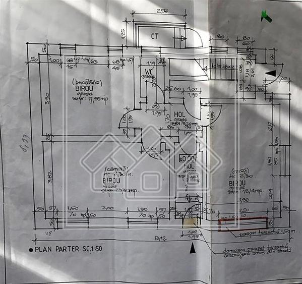 Spatiu comercial - 3 camere, vitrina la strada - zona Centrala