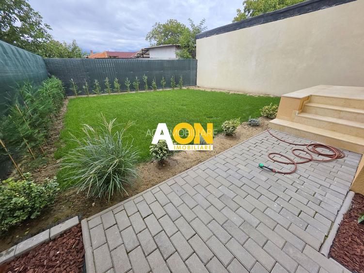 1/2 Duplex finisat la cheie, 4 camere, 317 mp teren, zona Centru