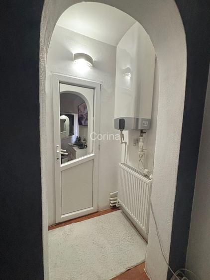 Vând Apartament 2 camere  - 4
