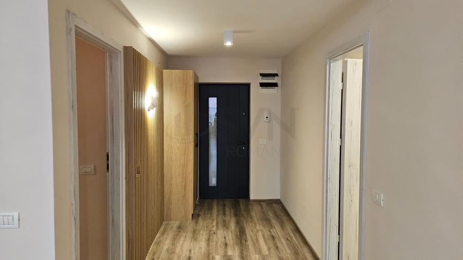REA1026478 Apartament 4 Camere Spatios si Elegant