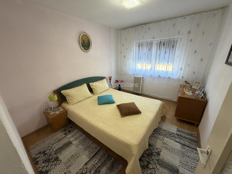 Apartament 3 camere, 66mp, Etaj 2, Zona - Cetate Mercur - 5