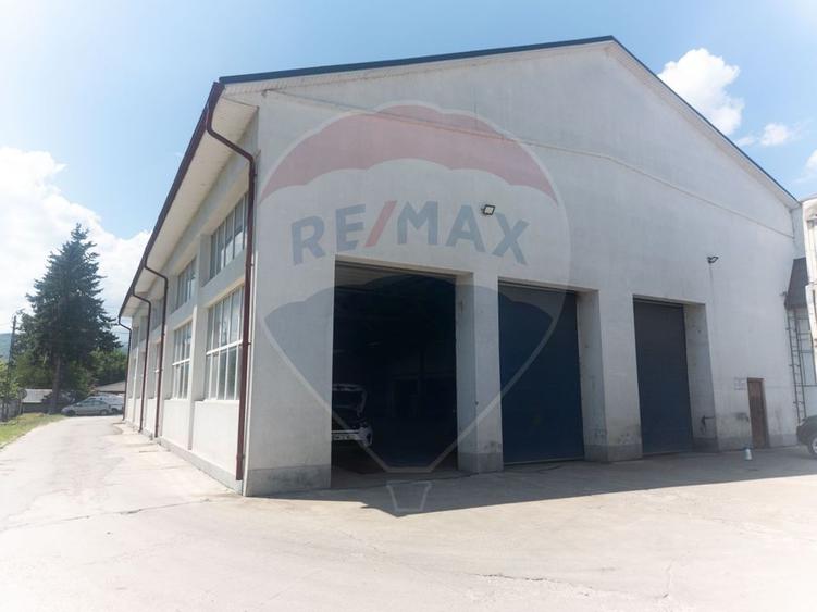 Spațiu industrial de 1,200mp de închiriat