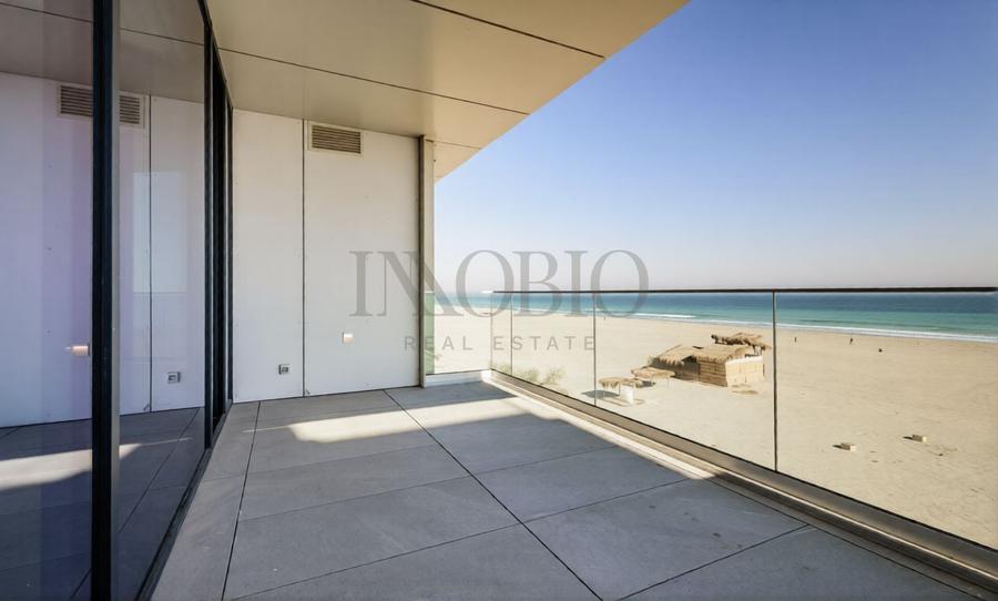 Apartament 4 Camere | Beach Front | One Mamaia | Loc de Parcare