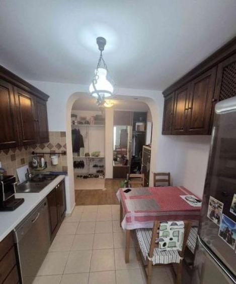 Vand apartament 2 camere-53mp, zona Aviatiei