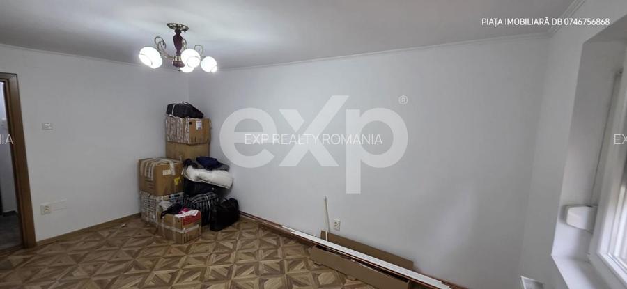 Apartament 3 Camere Decomandat, Etaj 1, Renovat complet, totul nou - Micro 6 - 2
