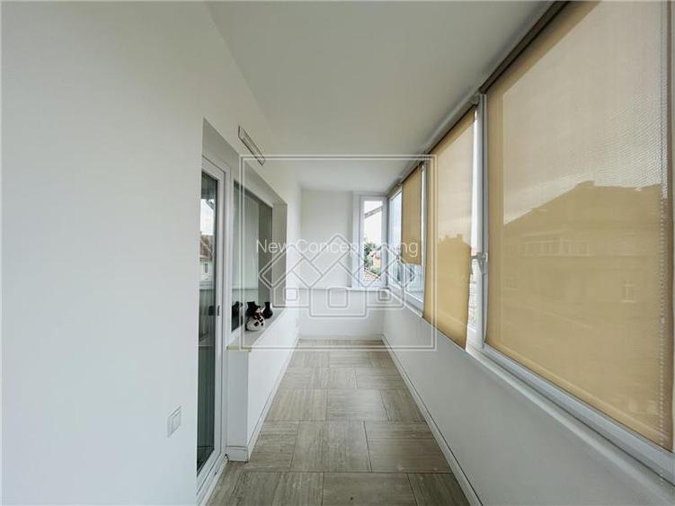 Ap complet renovat, 120 mp utili, garaj, 2 balcoane, pivnita - B-dul Victoriei - 23