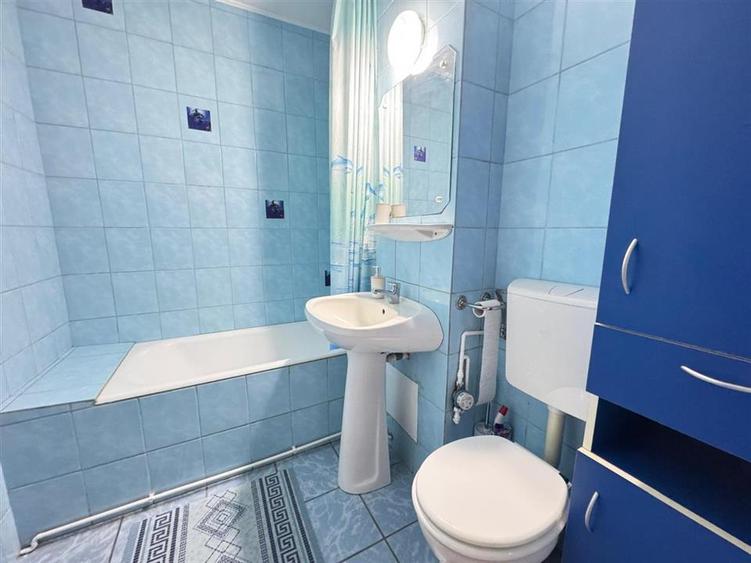 Apartament 2 camere decomandate cu balcon in Vasile Aaron