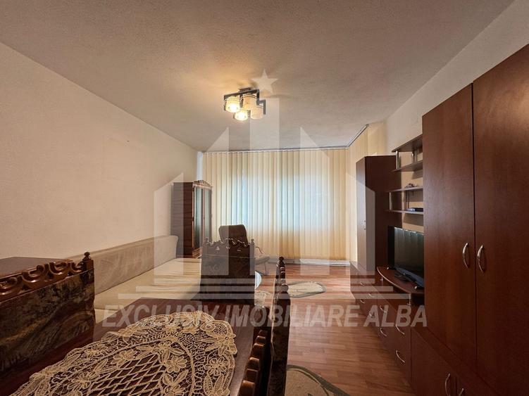 Apartament 3 camere decomandate | 68 mp | Etaj intermediar | Ampoi 3