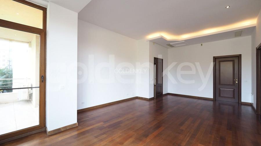 Apartament generos cu 4 camere | 32mp terase | 2 garaje - 7