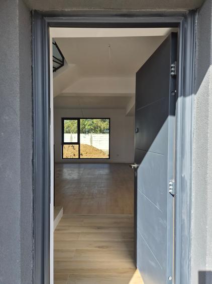 Vila Individuala 5 camere, dormitor parter LA CHEIE!