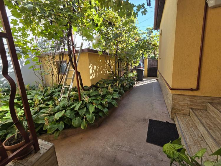 Oportunitate, Casa de vanzare, 100 mp, garaj, Zona Centrala