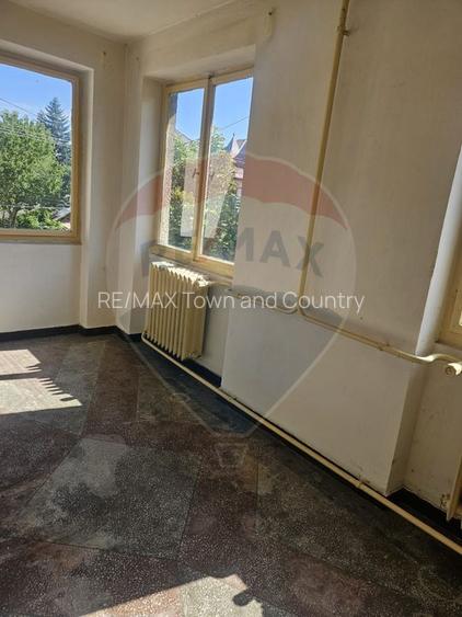 Casă / Vilă cu 6 camere de vânzare în zona Ultracentral - 22