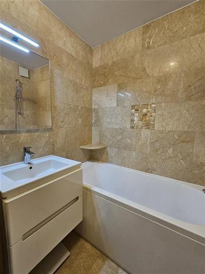ARCUL DE TRIUMF, 2008, ET 1, 88 MP, RENOVAT, MOBILAT, GARAJ!