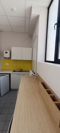 Spatiu comercial -85mp-Harmanului