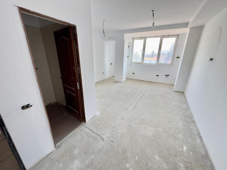 Constructie D+P+3E | Lift | 2 intrari | Parcare Sub | Domenii | Ideal Investitie