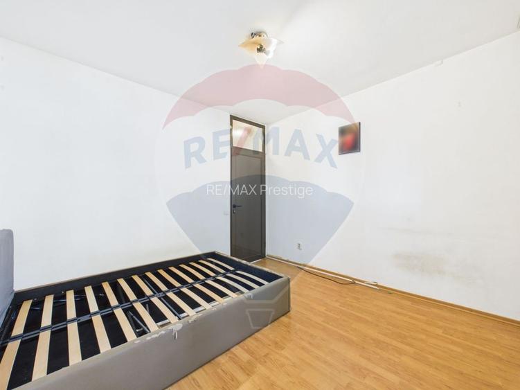 Apartament cu 2 camere, decomandat, gata de transformare-Crangasi - 7