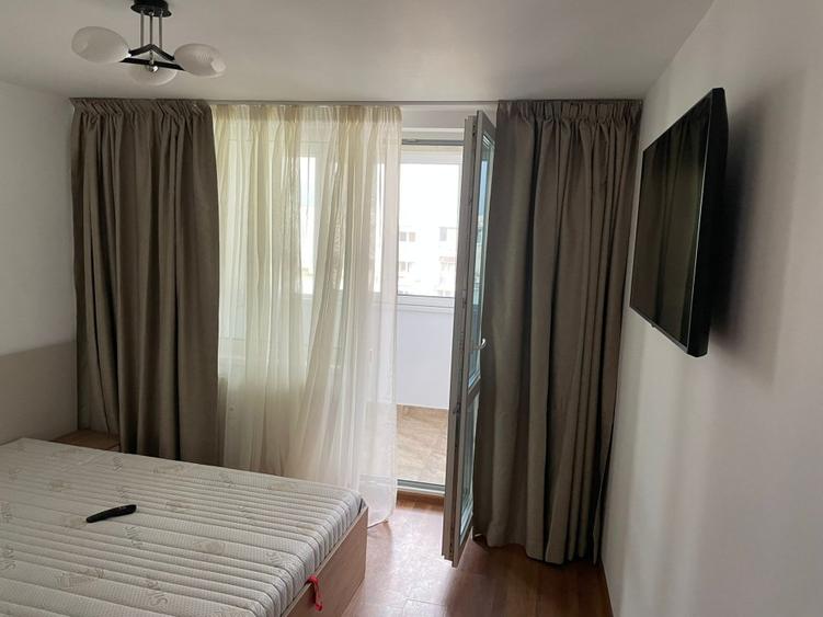 De inchiriat 3 camere Piata Alba-Iulia lux