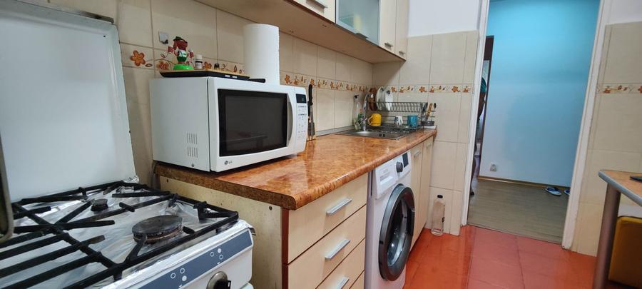 Apartament 3 camere de vânzare Drumul Taberei