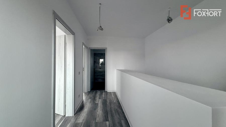 COMISION 0% Duplex cu 4 camere de vanzare si teren de 270 mp - zona Sacalaz