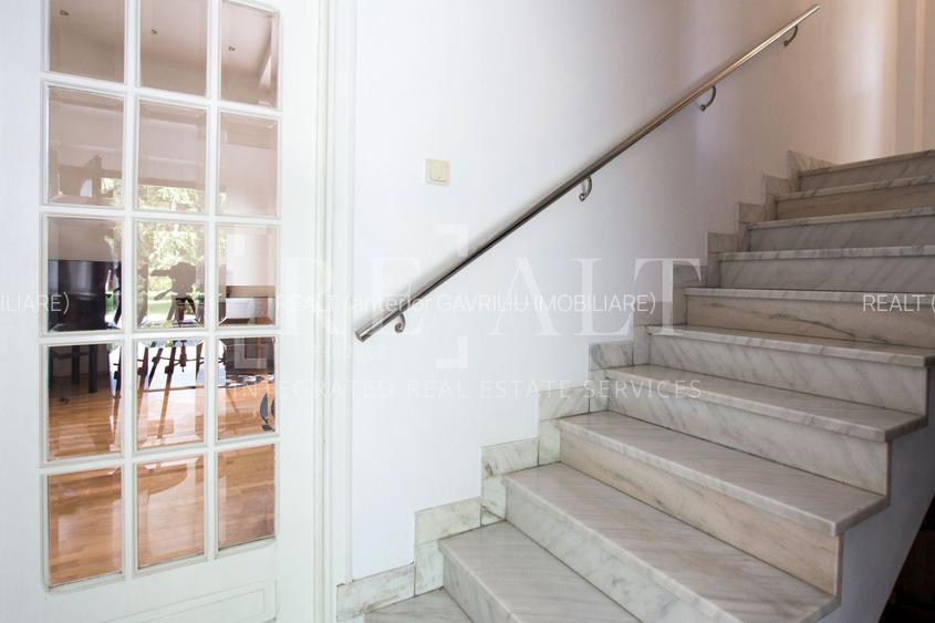 Vanzare casa, vila 10 camere | 3.265mp teren, Finisare Premium | Breaza, Prahova - 4