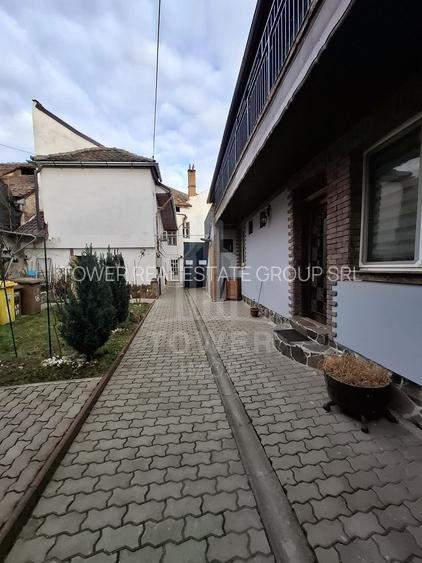 De vânzare teren cu proiect de reconstrucție apartament – zonă centrală - 6