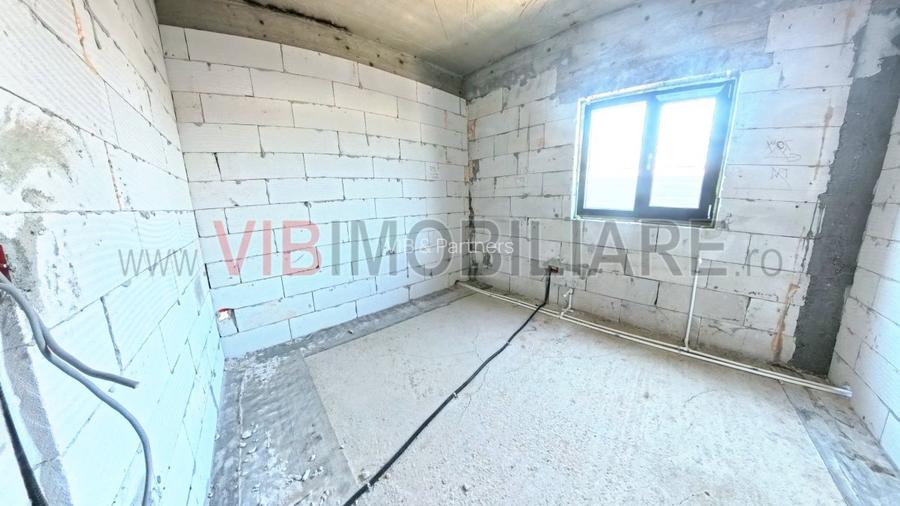 Vila Balotesti 7 Camere -224 mp casa - 507 mp teren -  aproape de lac - Se vinde - 14